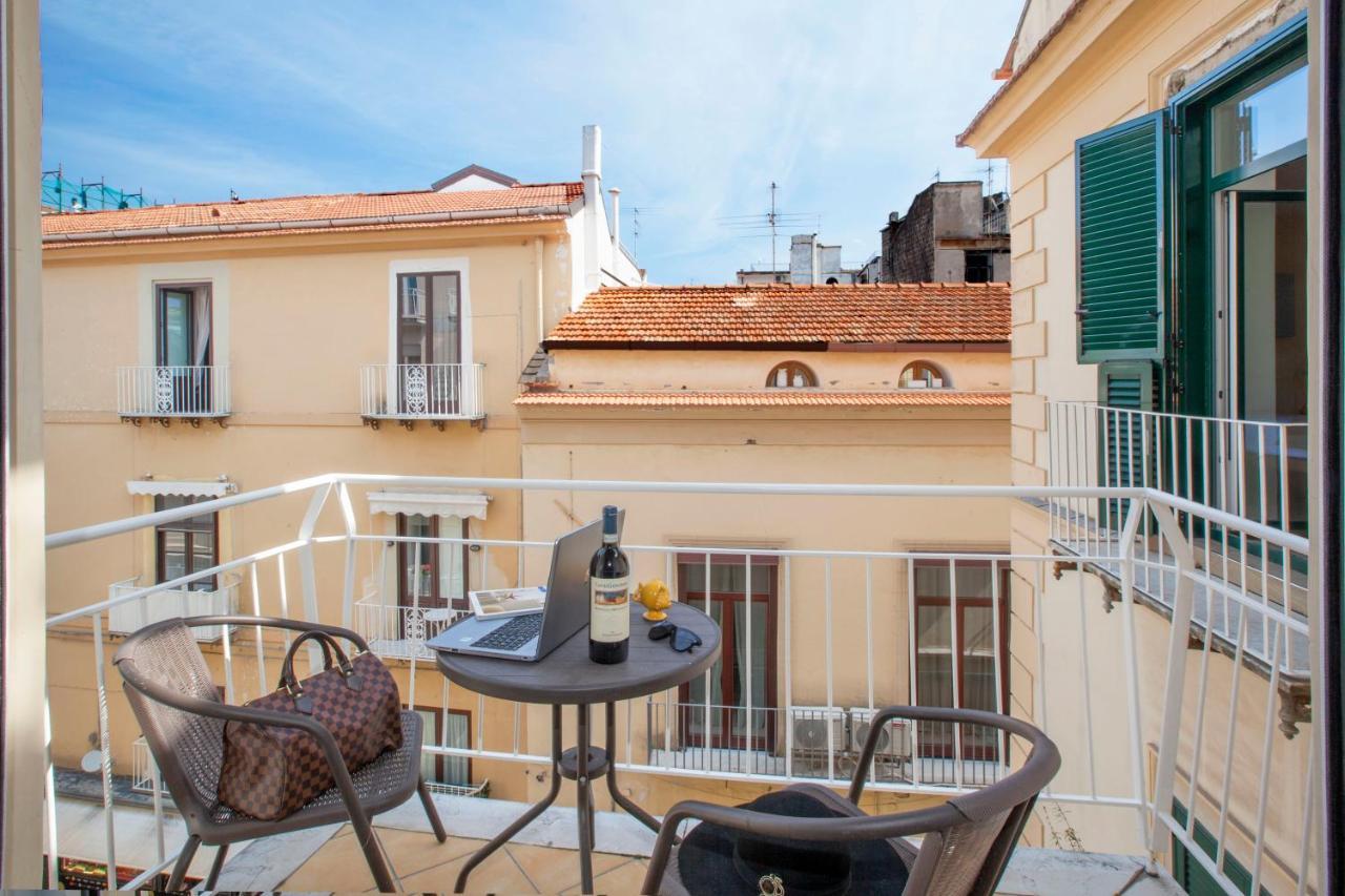 Yourhome - Lidia Rooms & Suites Сорренто Экстерьер фото