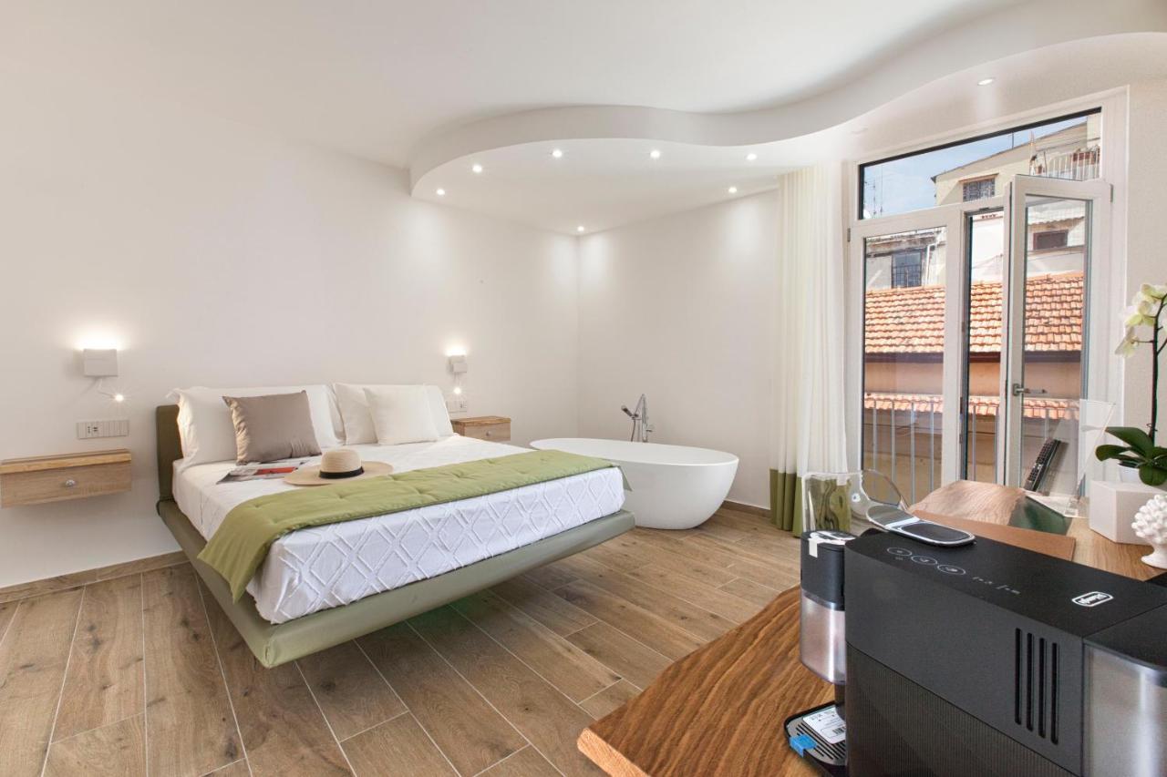 Yourhome - Lidia Rooms & Suites Сорренто Экстерьер фото
