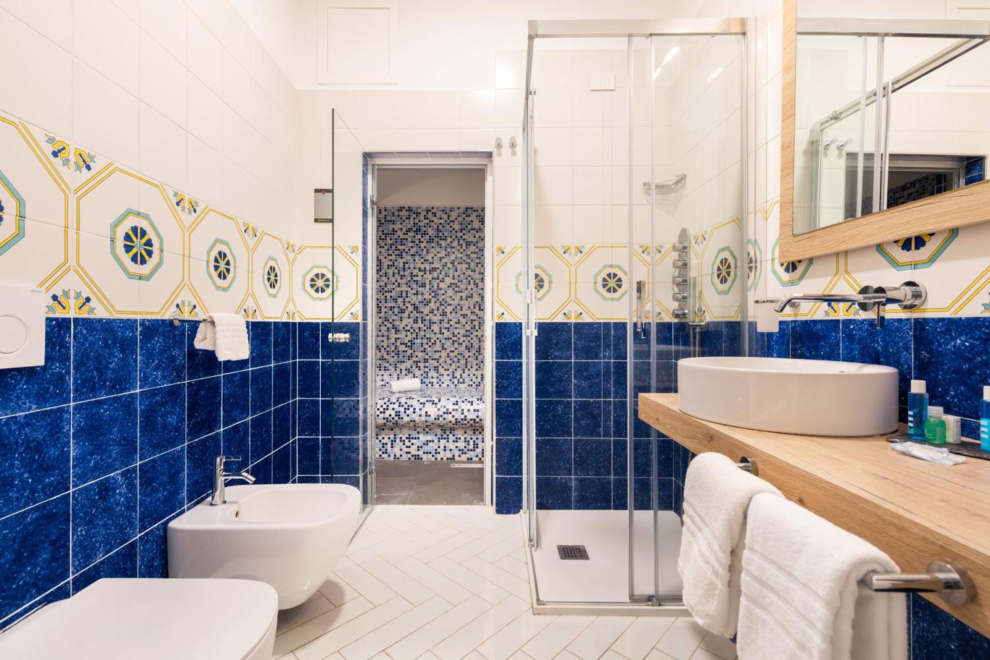 Yourhome - Lidia Rooms & Suites Сорренто Экстерьер фото