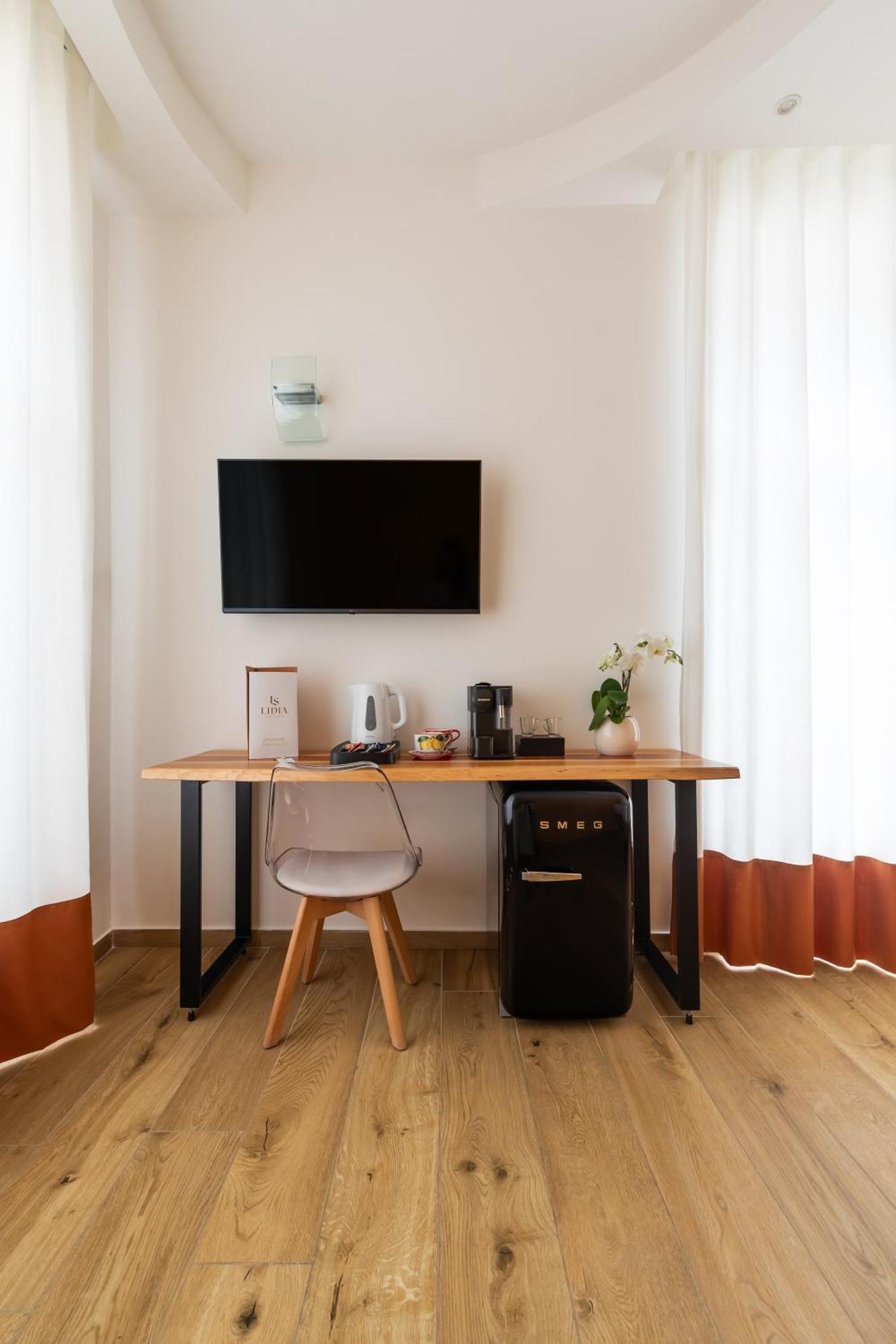 Yourhome - Lidia Rooms & Suites Сорренто Экстерьер фото